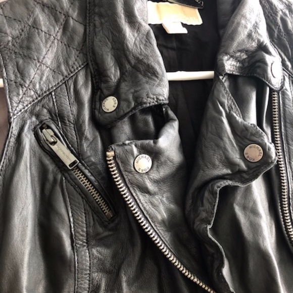 Michael Kors Leather Vest - Picture 5 of 6